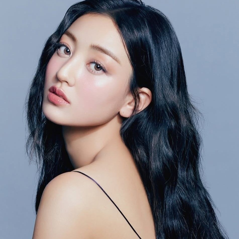 ジヒョ (TWICE)の最近の活動写真