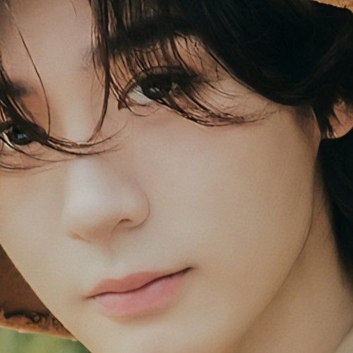 Recent activity shot of Leehan (BOYNEXTDOOR)