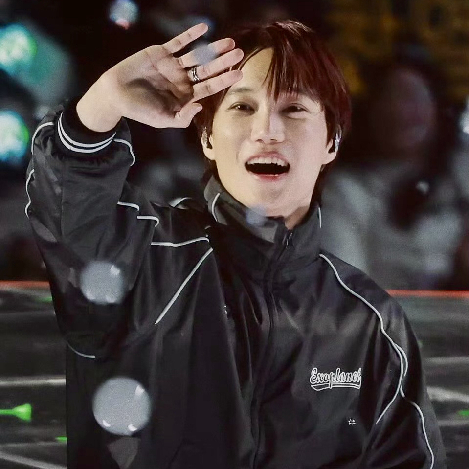Kai (EXO)的幕后花絮