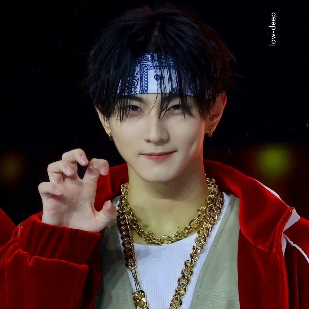 A moment captured by Jungwon (ENHYPEN)'s fan