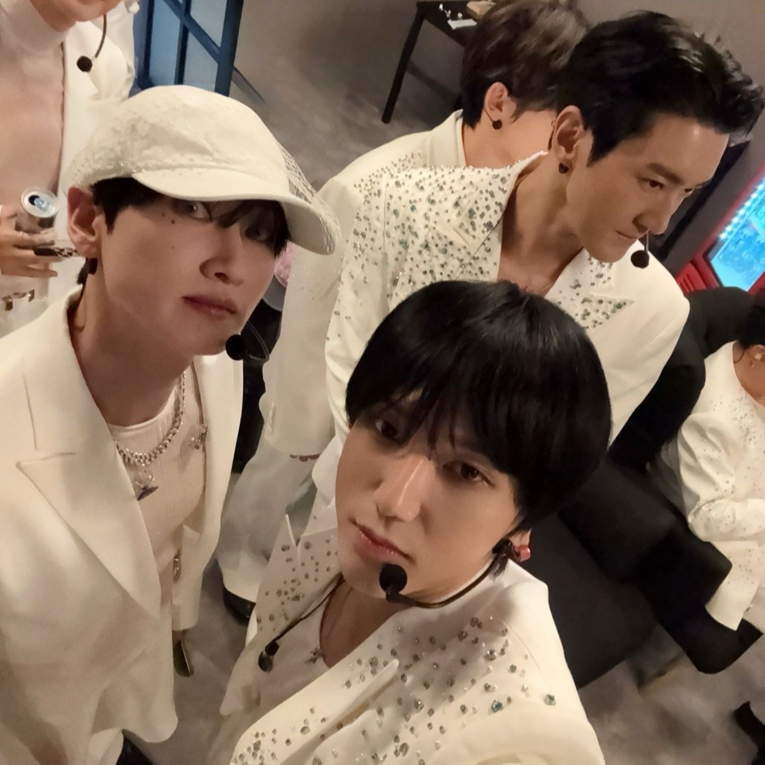 Latest photo of Super Junior