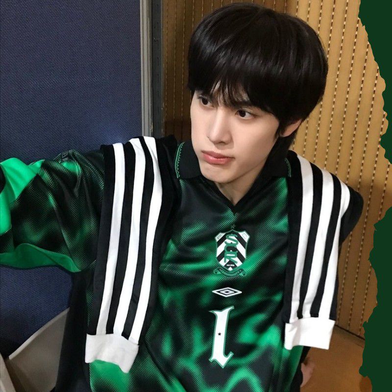 Behind-the-scenes cut of Choi Han (ARrC)