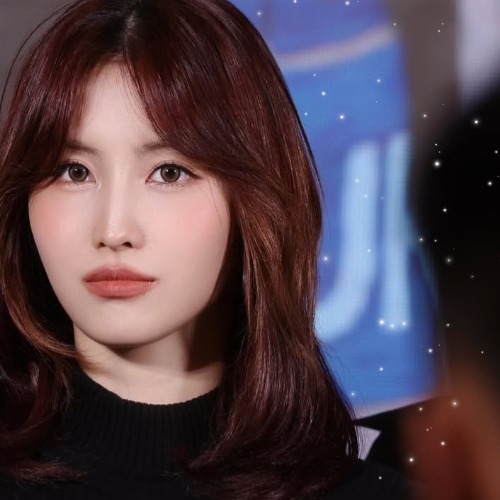 モモ (TWICE)の最近の活動写真