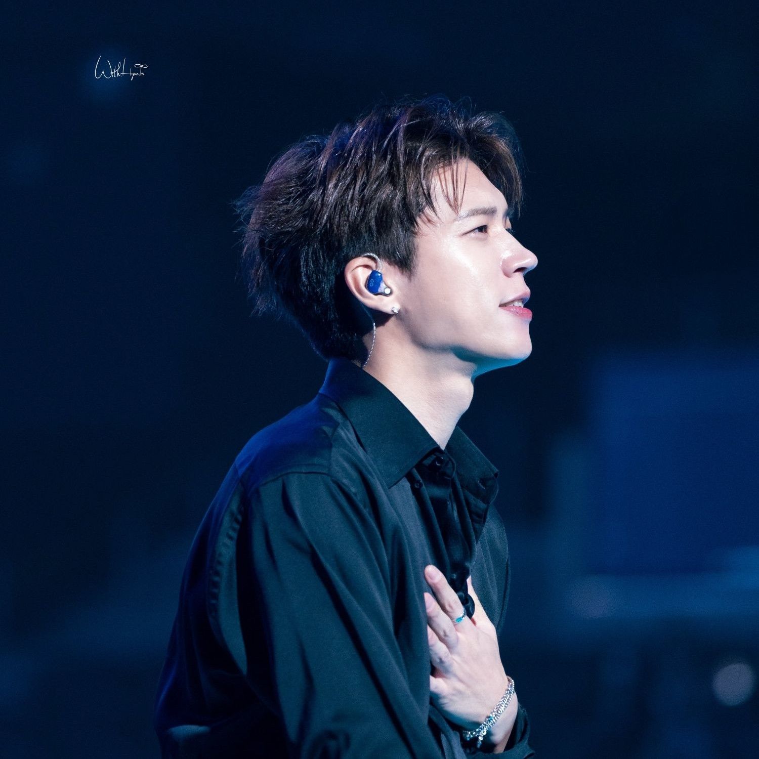 A moment captured by Woohyun (INFINITE)'s fan