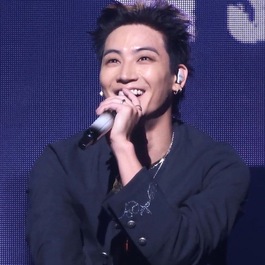 Recent activity shot of JAY B (GOT7)