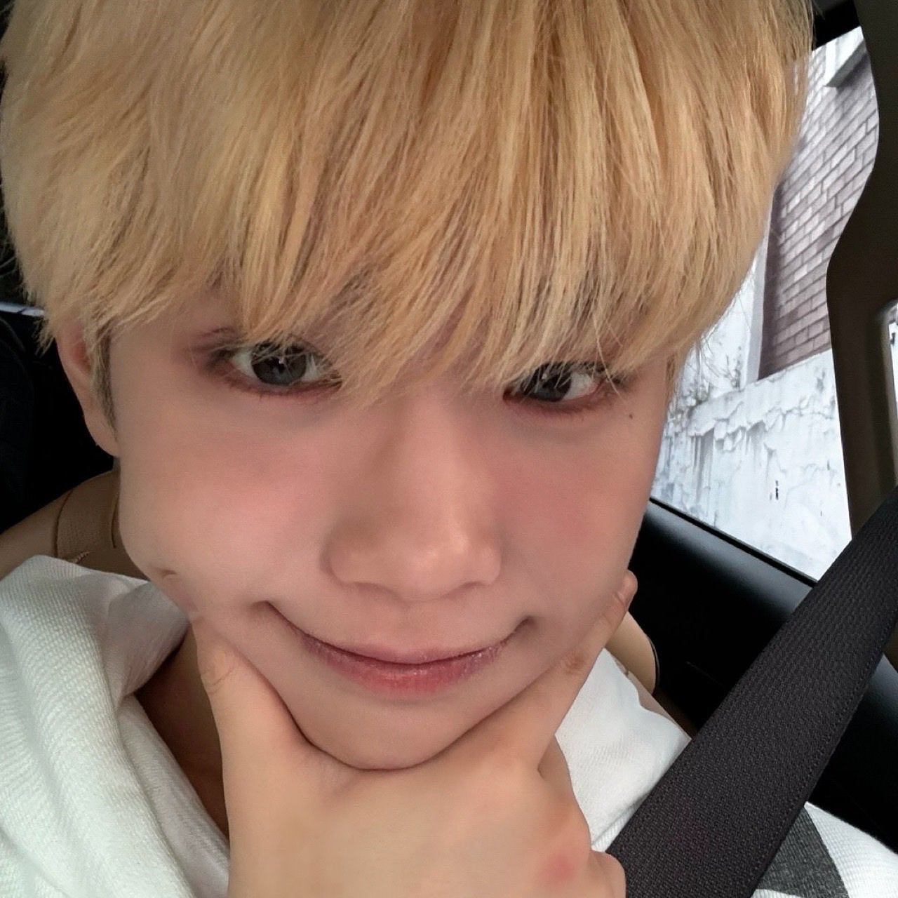 Behind-the-scenes cut of Kim Taerae (ZEROBASEONE)