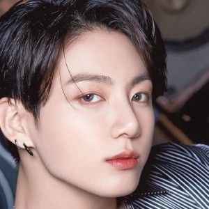 Momen yang diabadikan oleh penggemar Jungkook (BTS)
