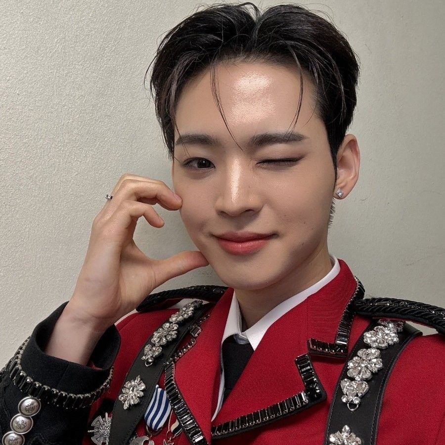 Recent activity shot of Hyojin (ONF)