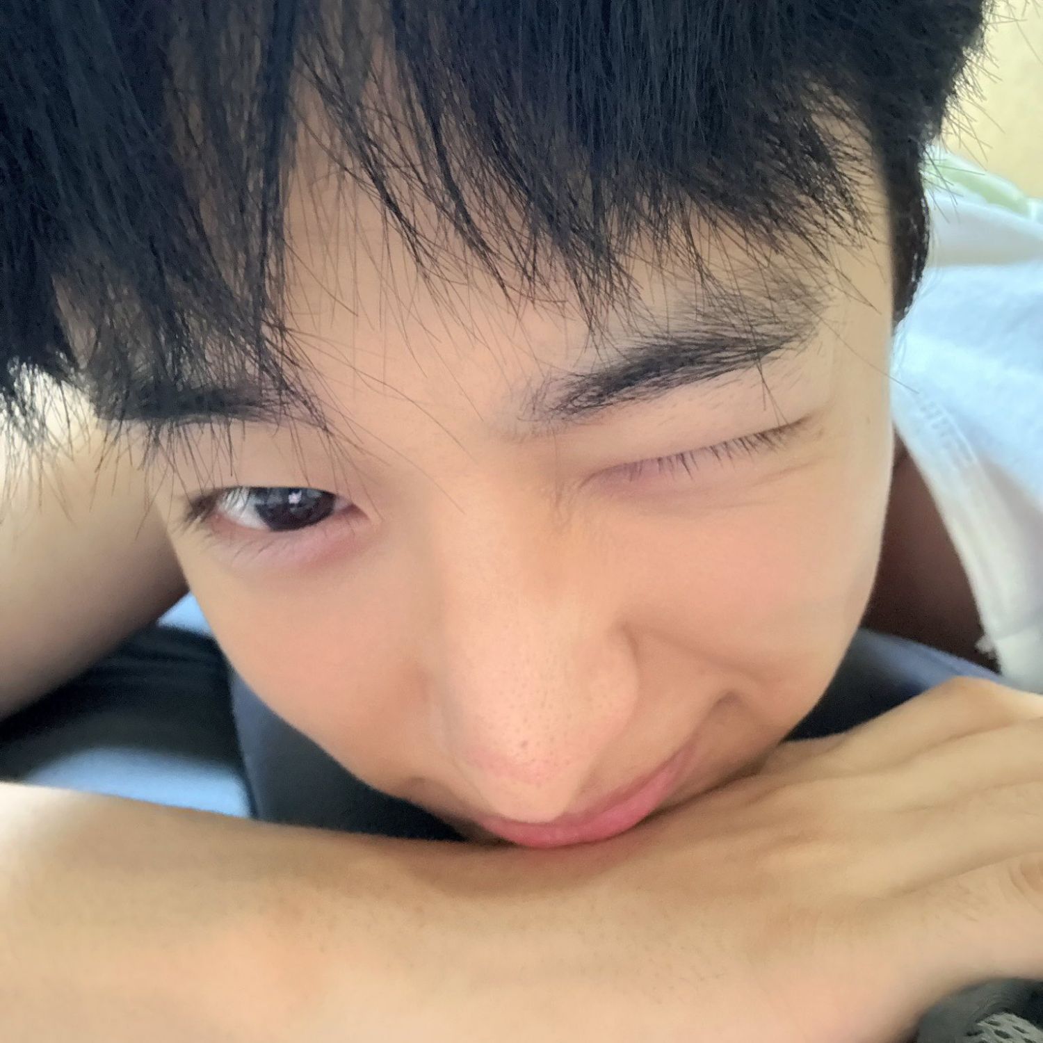 Latest photo of Choi Byungchan