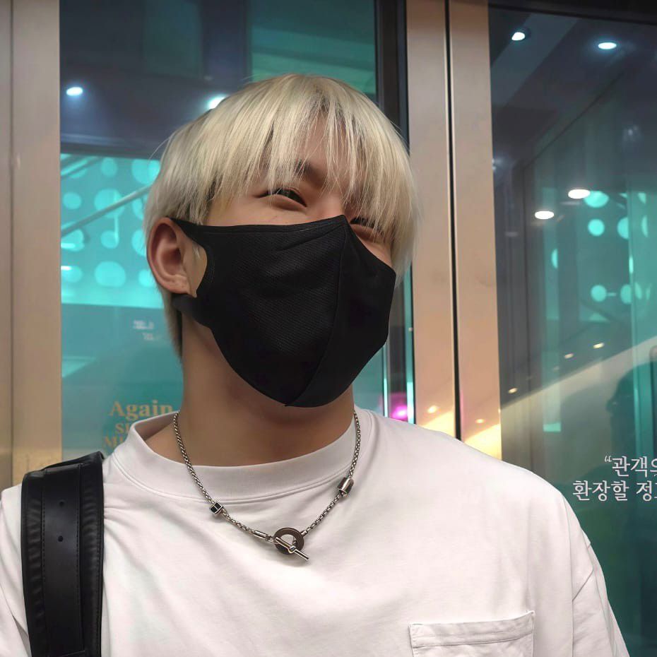 Behind-the-scenes cut of Jinjin (ASTRO)