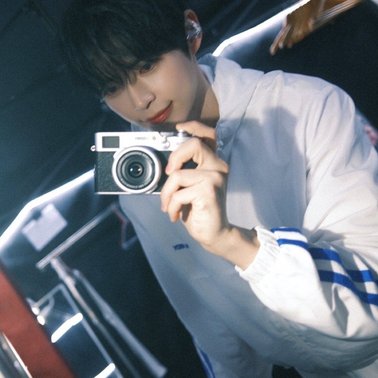 Latest photo of Sung Hanbin (ZEROBASEONE)