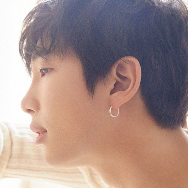 RM (防弹少年团)的最新活动照片