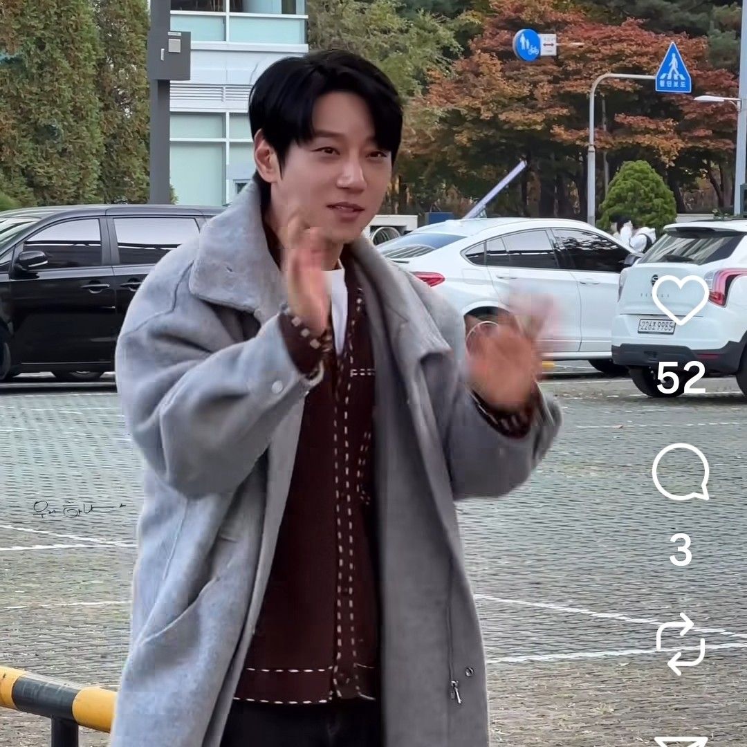 Behind-the-scenes cut of Hwang Chiyeol