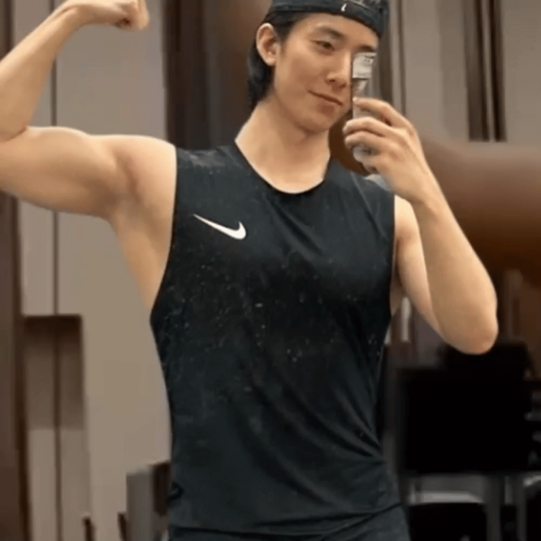 Recent activity shot of Hwiyoung (SF9)