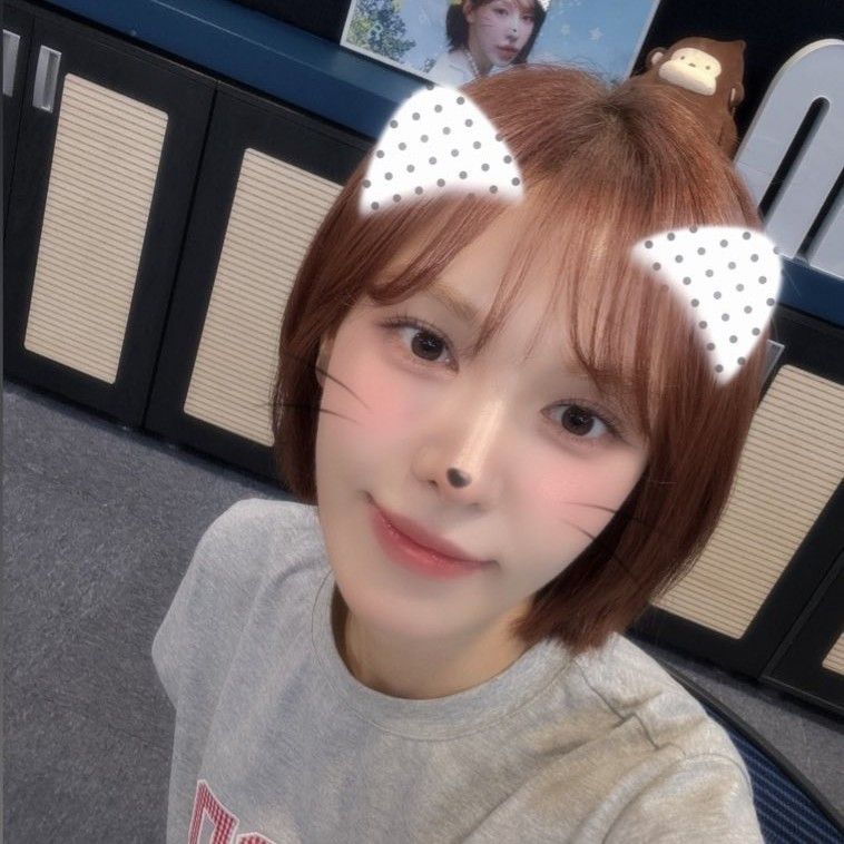 Behind-the-scenes cut of Wendy (Red Velvet)
