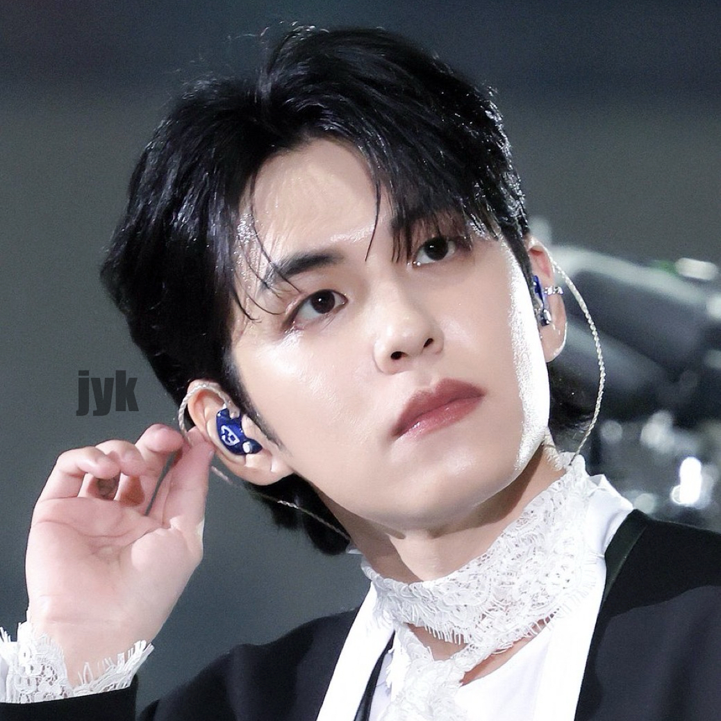 A moment captured by Wonpil (DAY6)'s fan