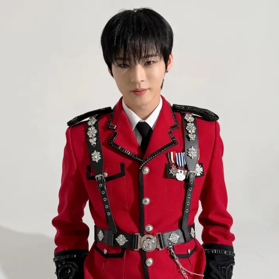 Behind-the-scenes cut of Hyojin (ONF)