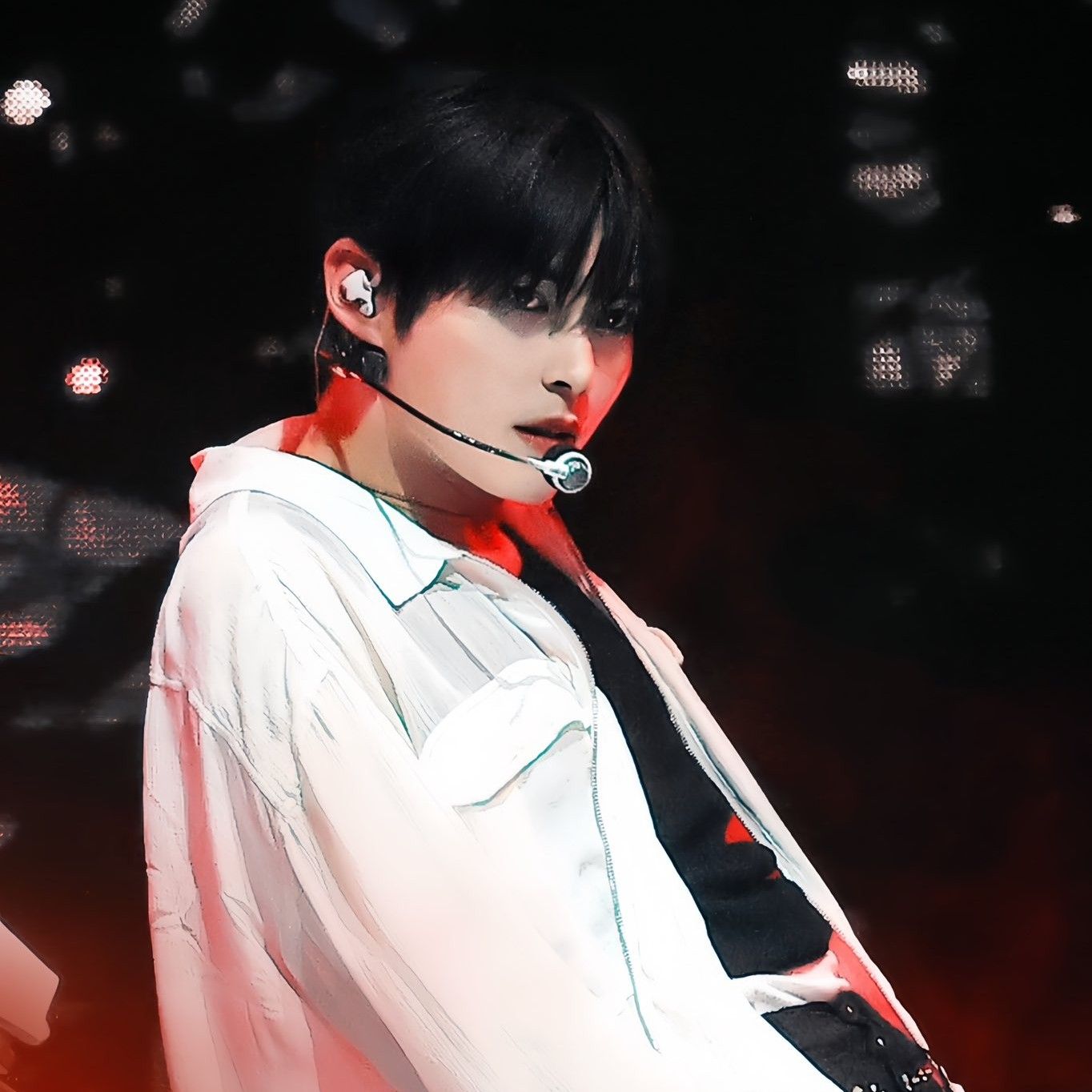 A moment captured by Sung Hanbin (ZEROBASEONE)'s fan