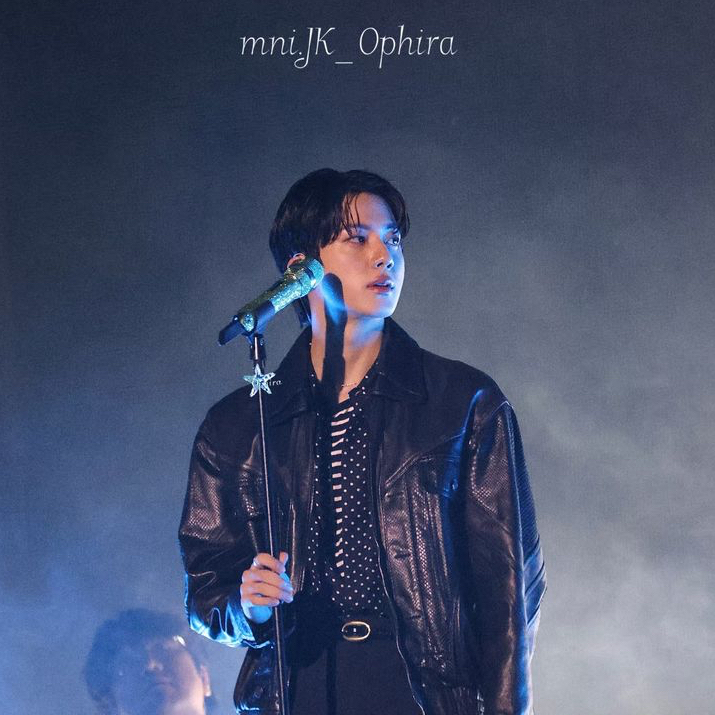 Behind-the-scenes cut of Jin (BTS)