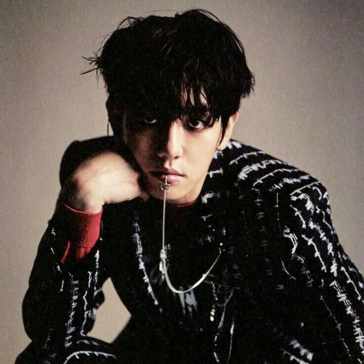 백현 (EXO)의 최신 사진