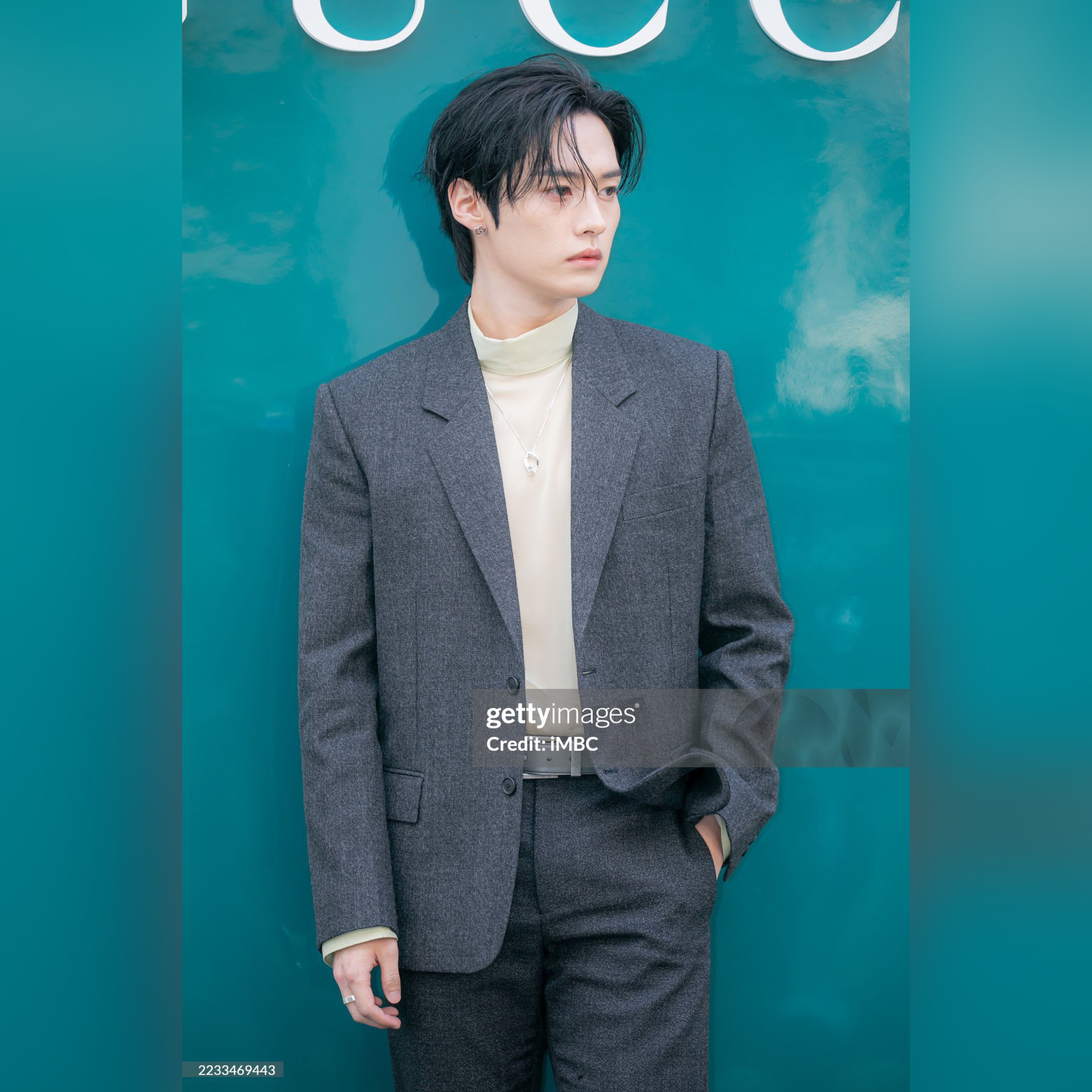 Latest photo of Lee Know (Stray Kids)