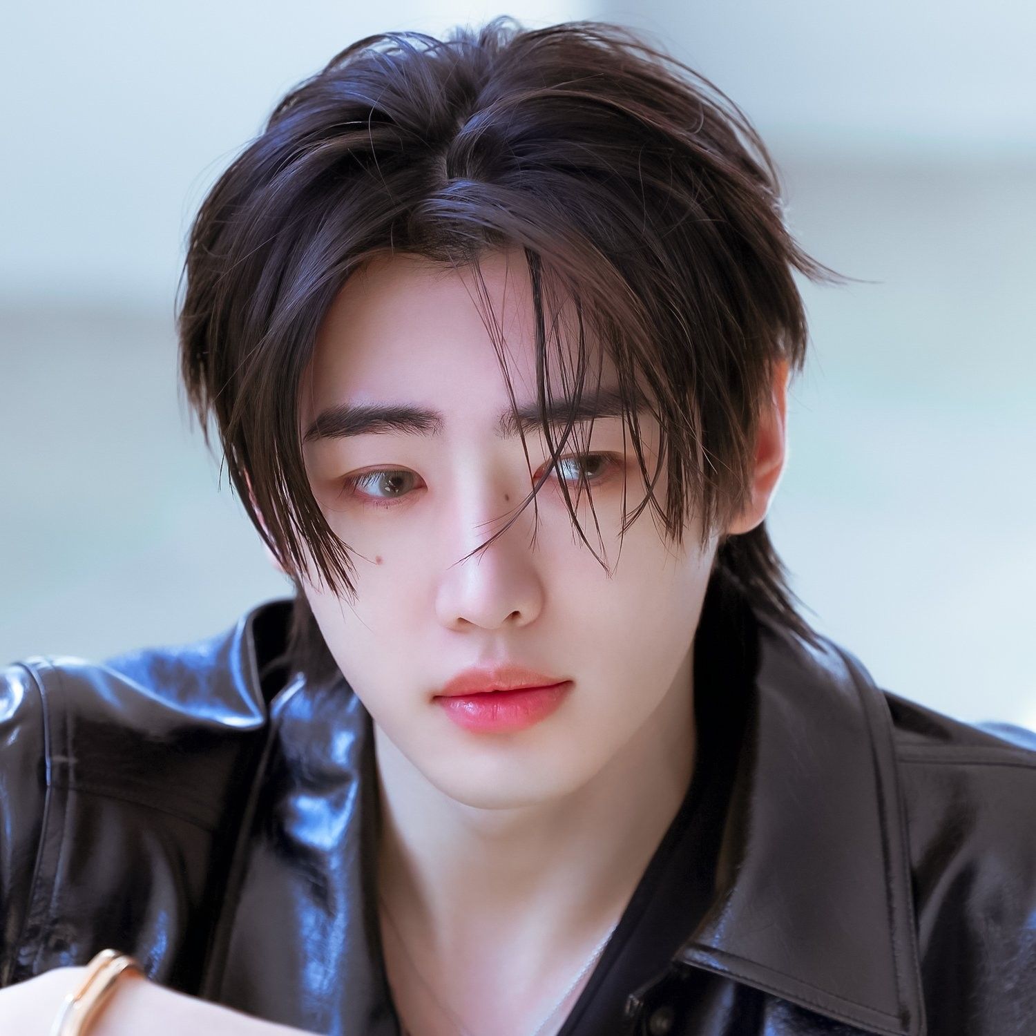 Behind-the-scenes cut of Sunghoon (ENHYPEN)