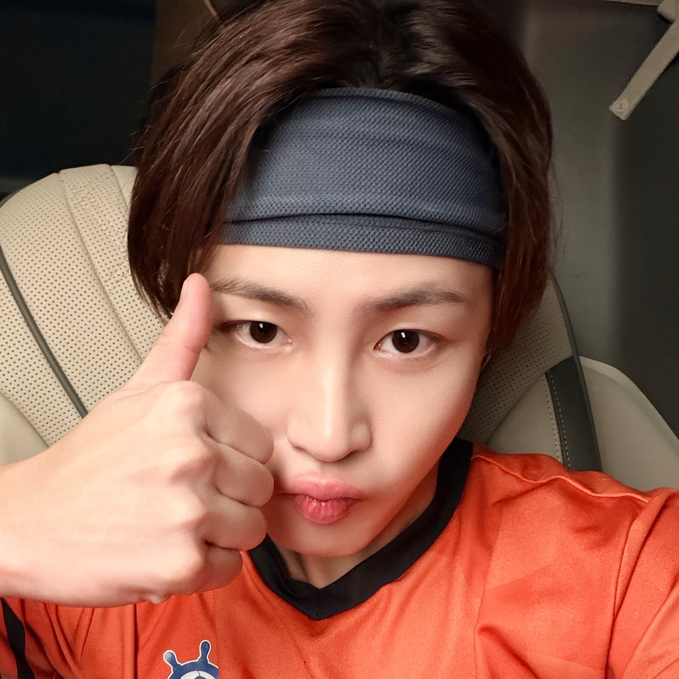 하성운 최근 활동샷