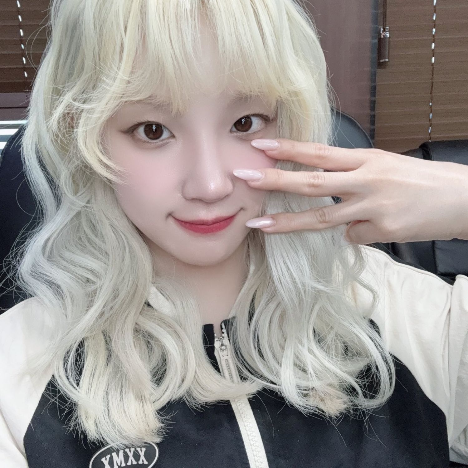 Behind-the-scenes cut of Yuqi (i-dle)