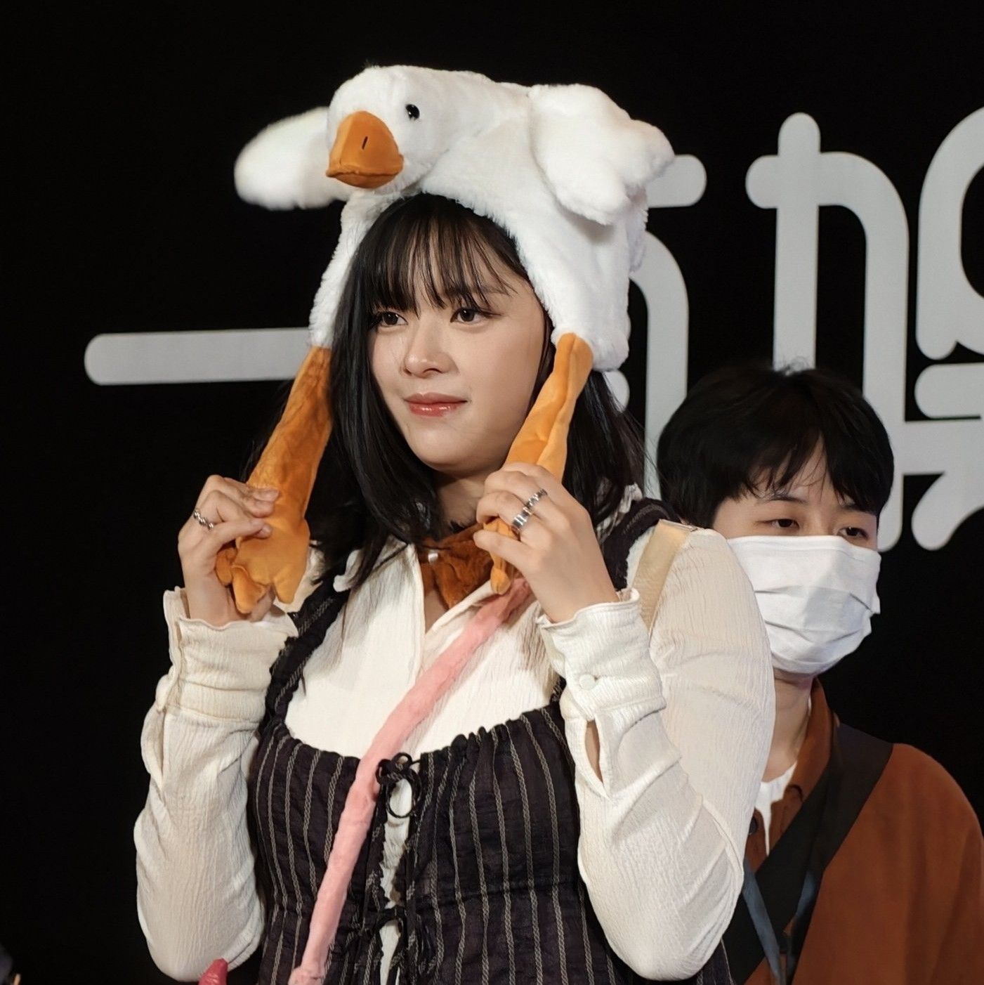 A moment captured by Jeongyeon (TWICE)'s fan