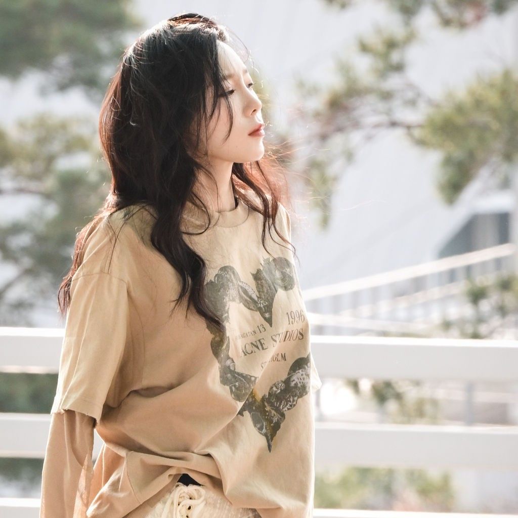 Behind-the-scenes cut of Taeyeon (Girls' Generation)