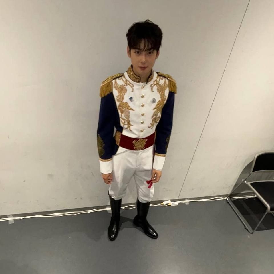 Recent activity shot of Eunwoo (ASTRO)