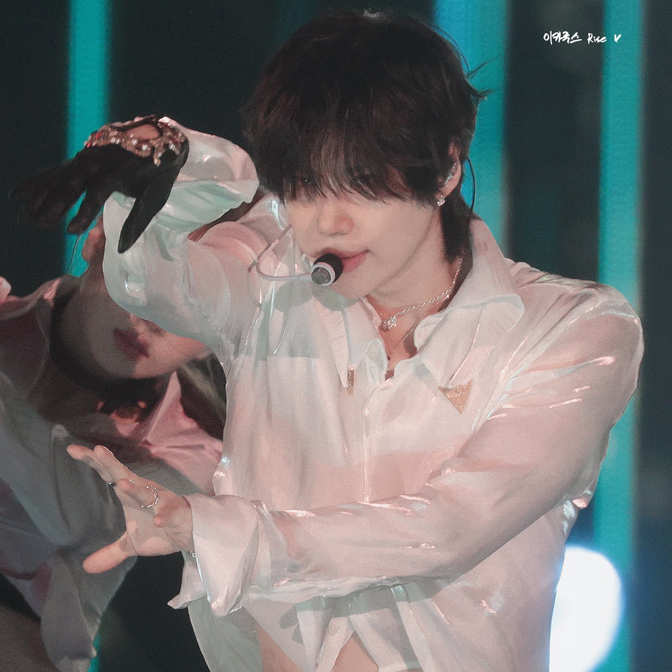 Recent activity shot of Taemin (SHINee)