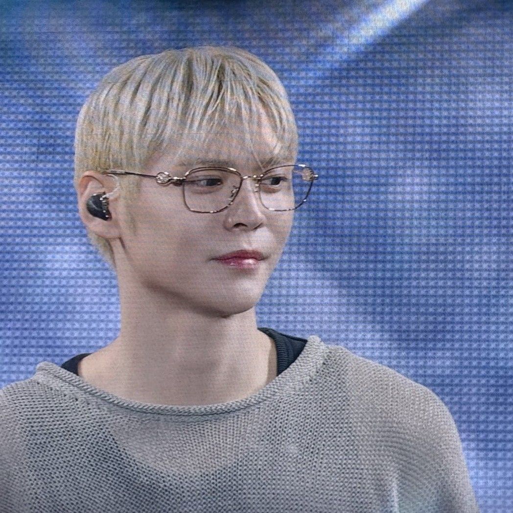 Behind-the-scenes cut of Eunseok (RIIZE)