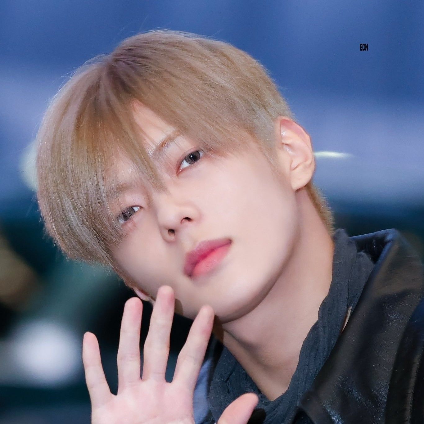 Behind-the-scenes cut of LEEJEONG (WHIB)