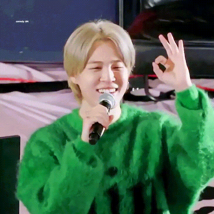 Momen yang diabadikan oleh penggemar Jimin (BTS)