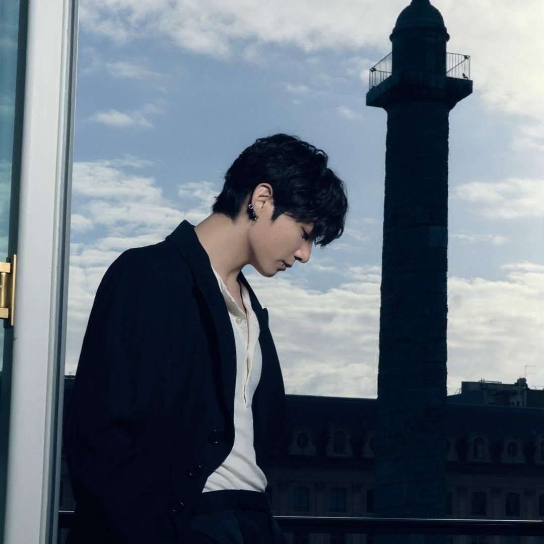 A moment captured by Jungkook (BTS)'s fan