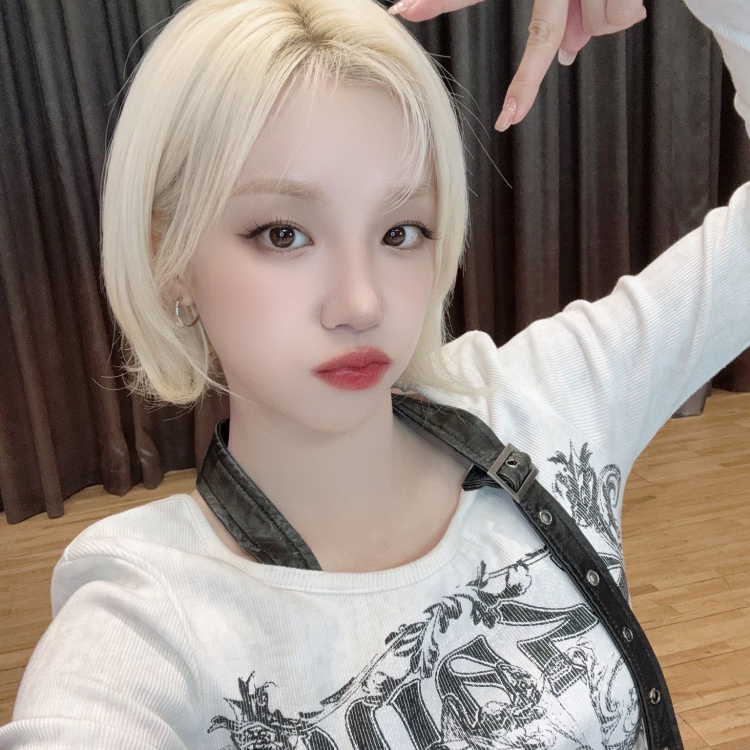 Latest photo of Yuqi (i-dle)