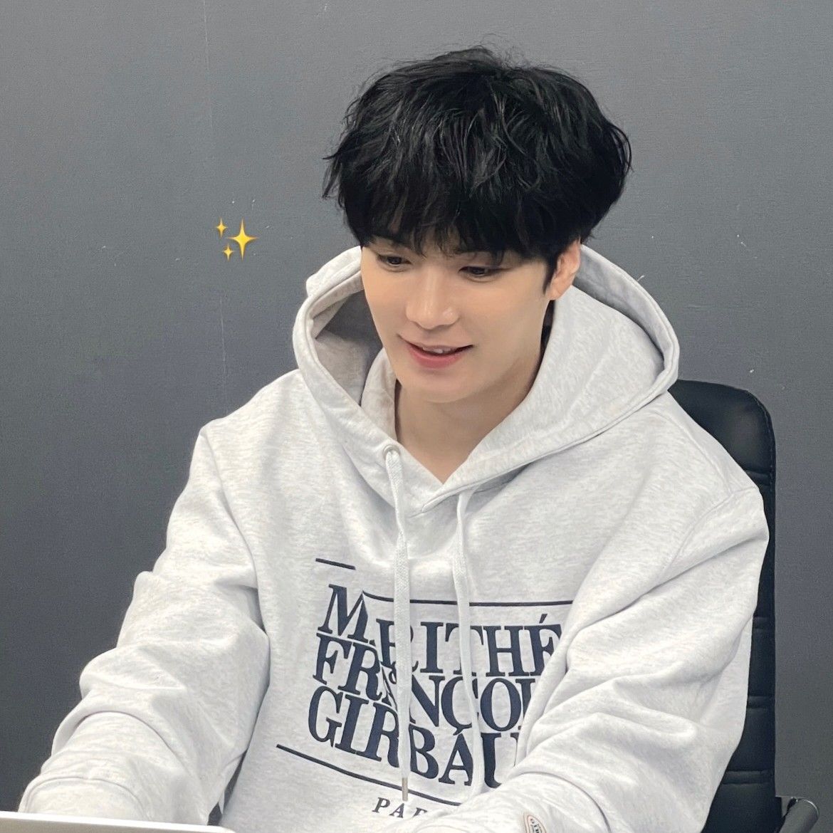 Recent activity shot of Kim Jonghyeon