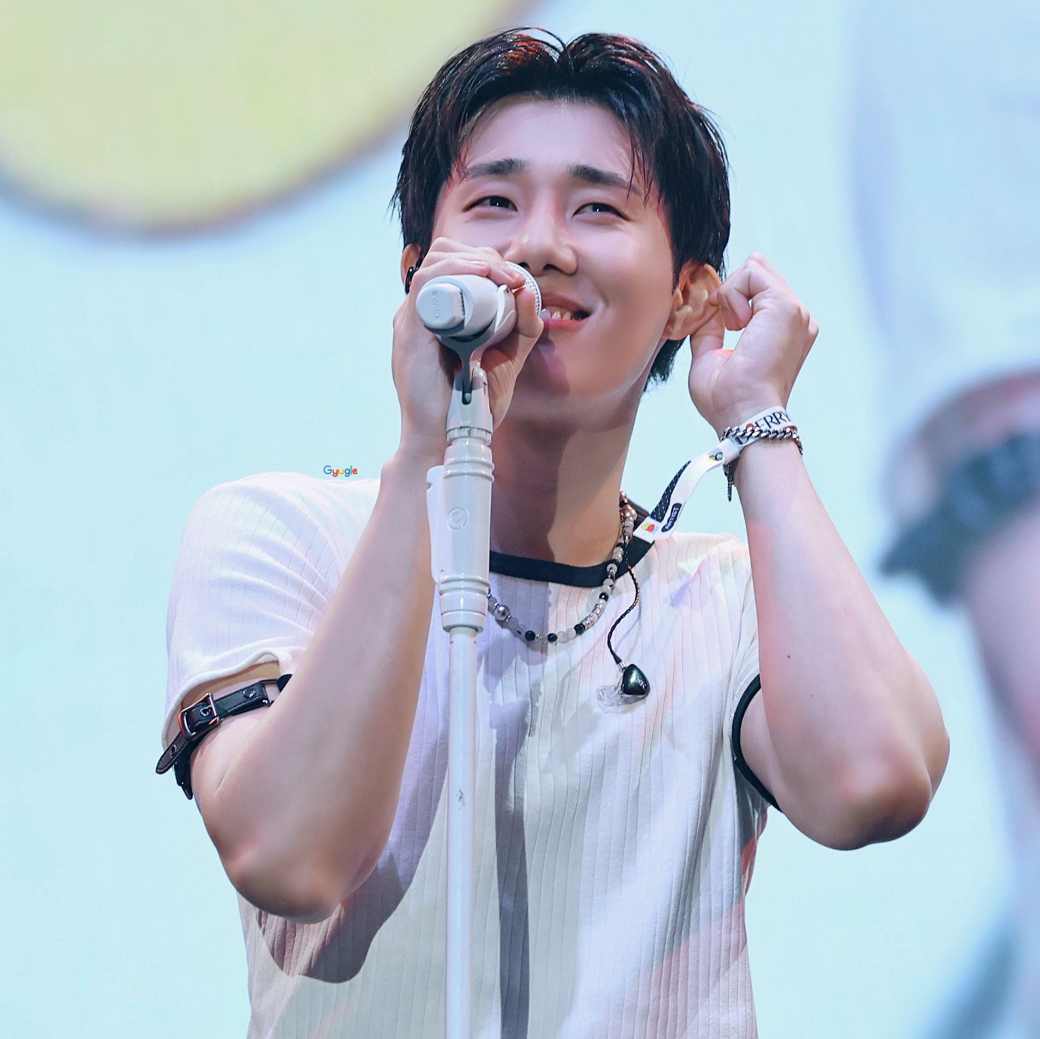김성규 (인피니트)의 비하인드 컷