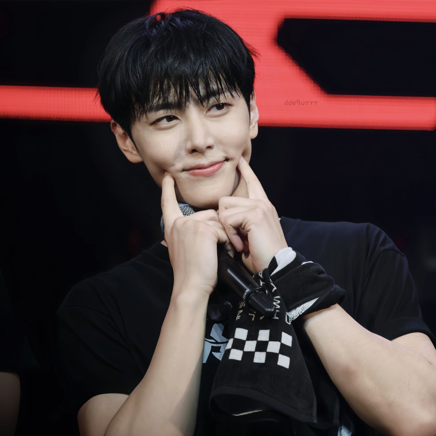 Behind-the-scenes cut of Jaeyoon (SF9)