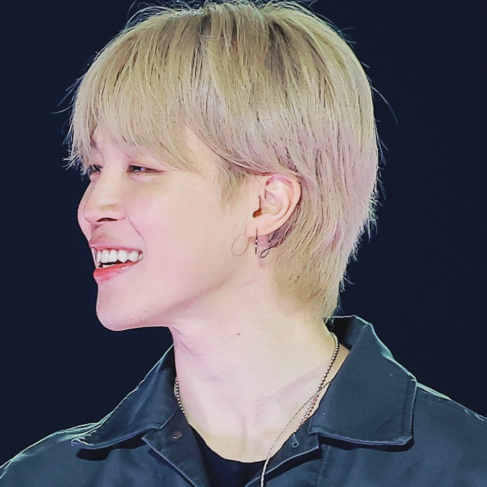 智旻 (防弹少年团)的最新照片