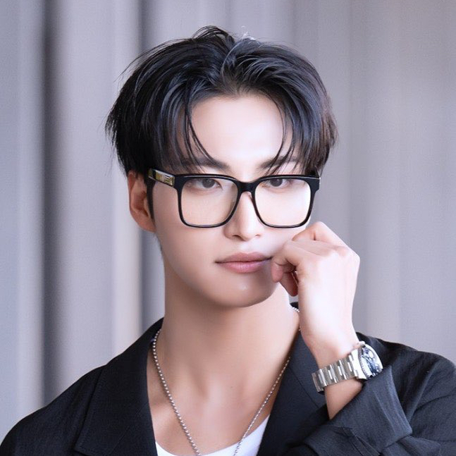 Latest photo of Seonghwa (ATEEZ)