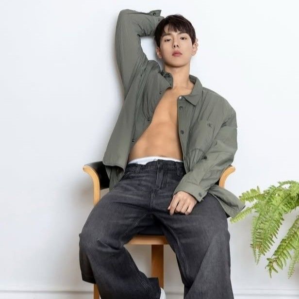 Shownu (MONSTA X)的最新活动照片