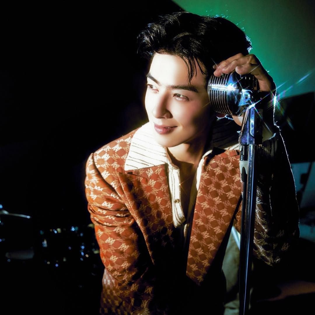 Recent activity shot of Eunwoo (ASTRO)