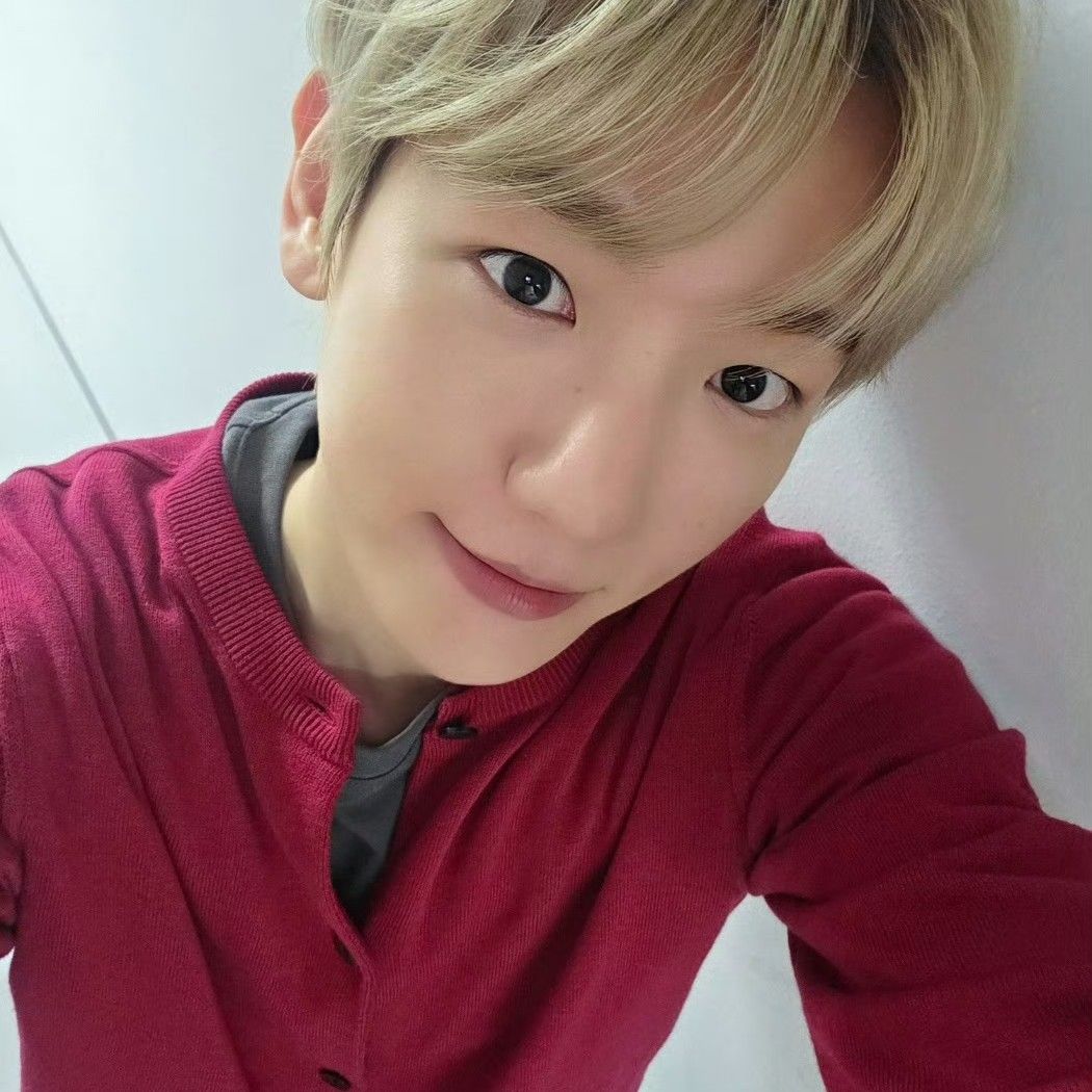 Foto terbaru Baekhyun (EXO)