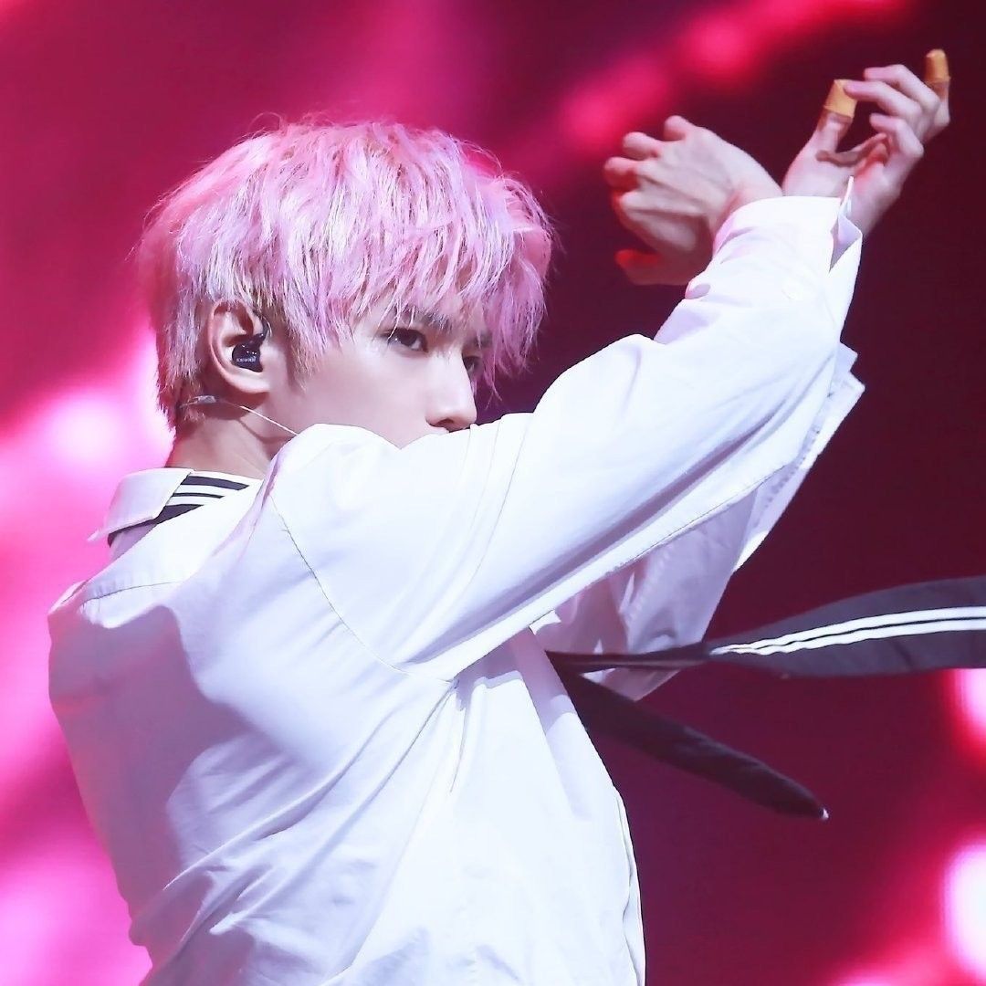 Foto terbaru Taeyong (NCT 127)