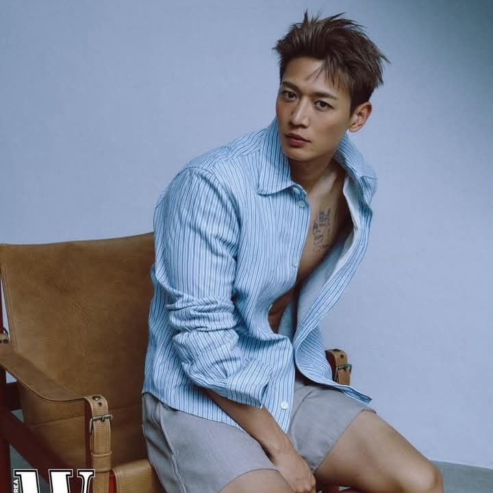 Latest photo of Minho (SHINee)