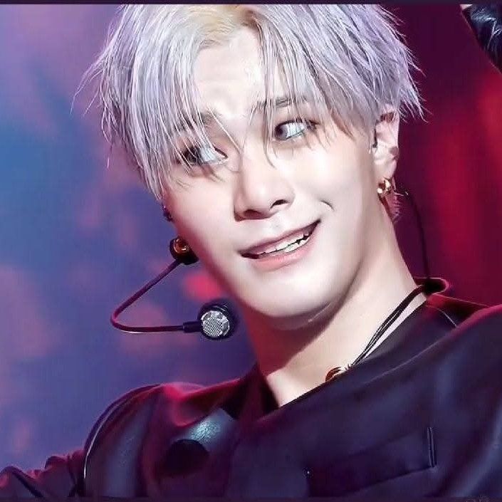 Behind-the-scenes cut of Moonbin (ASTRO)
