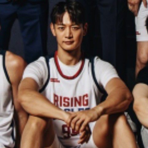 Behind-the-scenes cut of Minho (SHINee)
