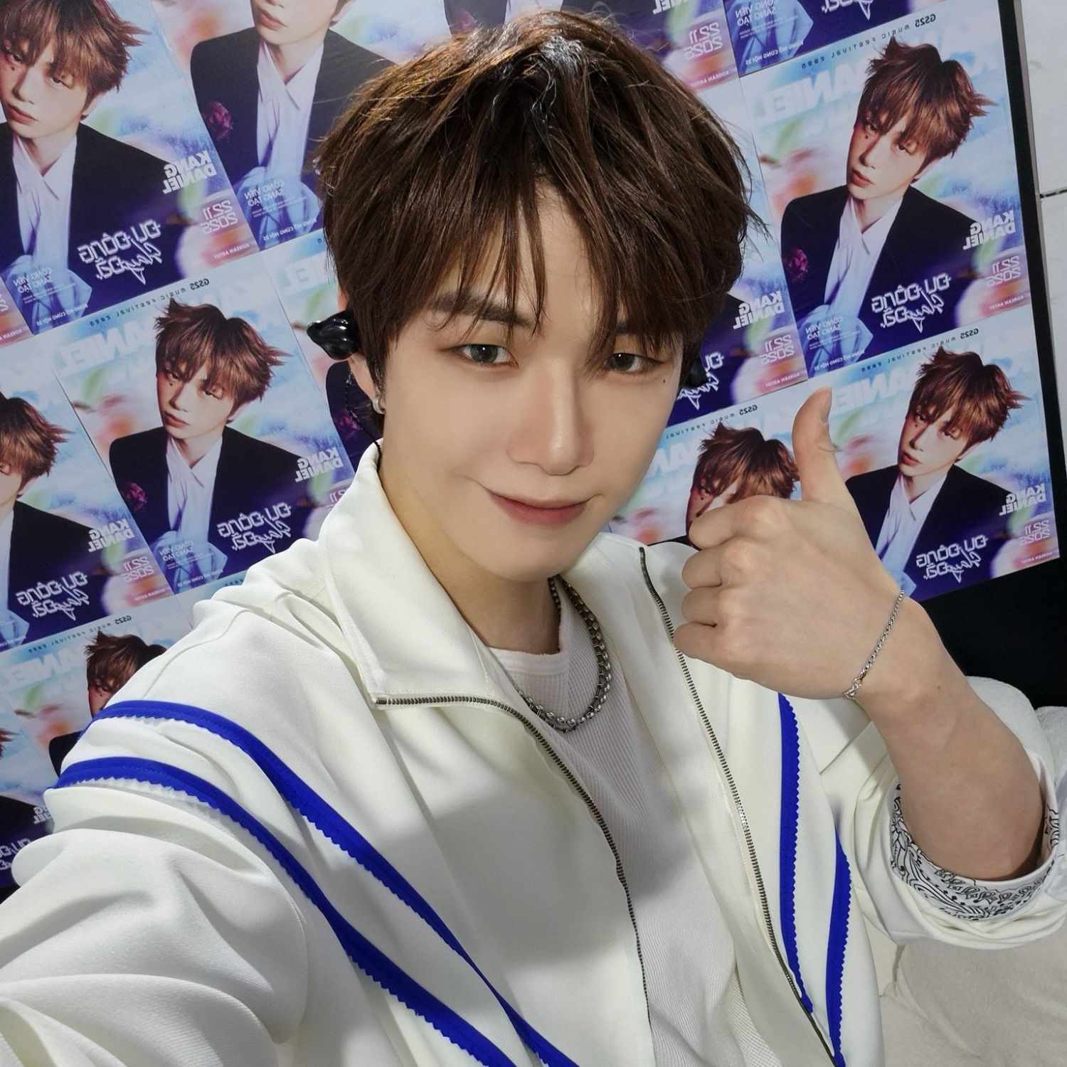 강다니엘의 최신 사진